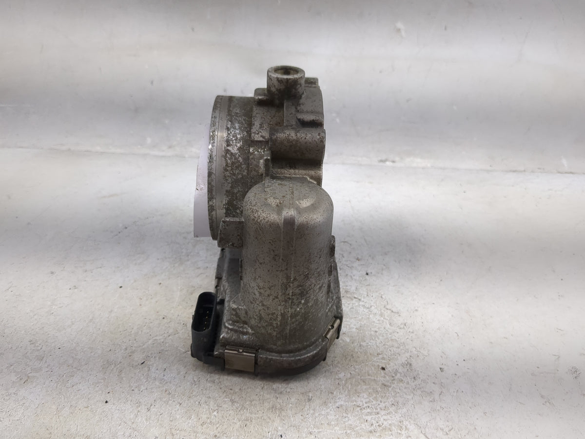 2012 Chrysler Town and Country Throttle Body P/N:05184349AC 0280750570 Fits OEM Used Auto Parts - Oemusedautoparts1.com