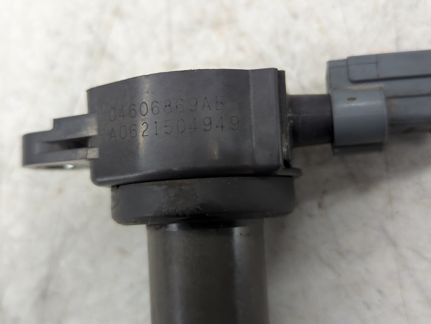 2011-2016 Chrysler Town & Country Ignition Coil Igniter Pack - Oemusedautoparts1.com