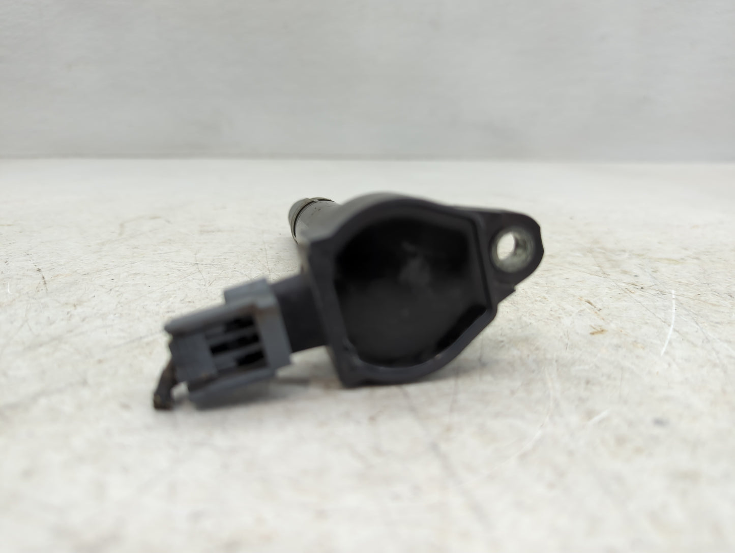 2011-2016 Chrysler Town & Country Ignition Coil Igniter Pack - Oemusedautoparts1.com