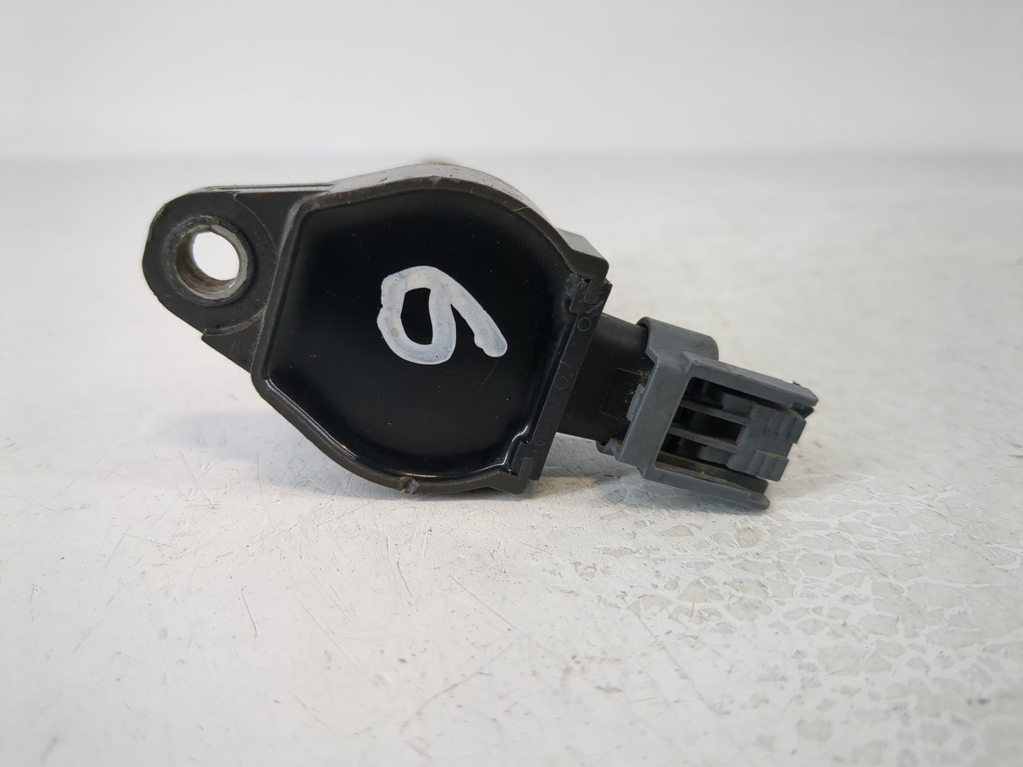 2011-2016 Chrysler Town & Country Ignition Coil Igniter Pack - Oemusedautoparts1.com