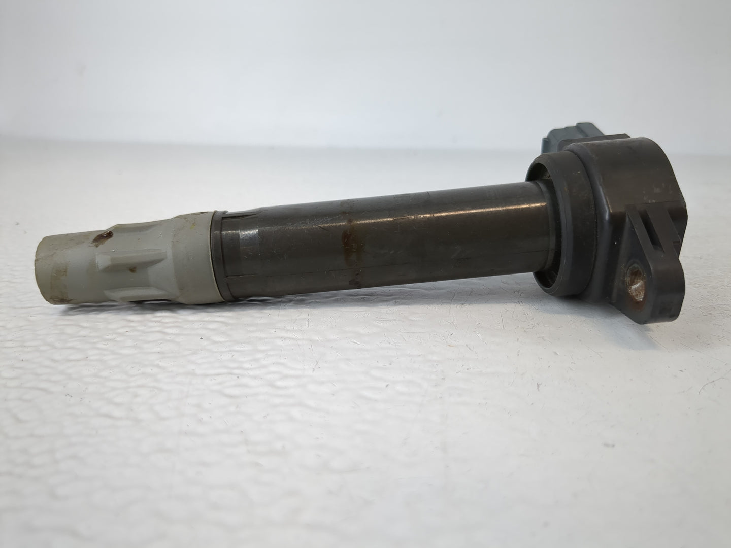 2011-2016 Chrysler Town & Country Ignition Coil Igniter Pack - Oemusedautoparts1.com