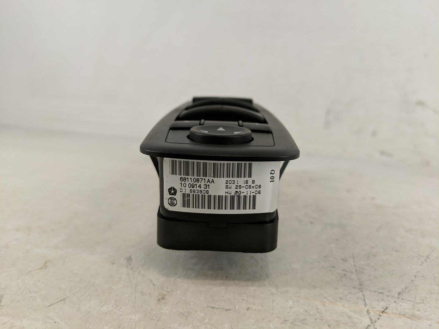 2012-2016 Chrysler Town & Country Master Power Window Switch Replacement Driver Side Left Fits OEM Used Auto Parts - Oemused