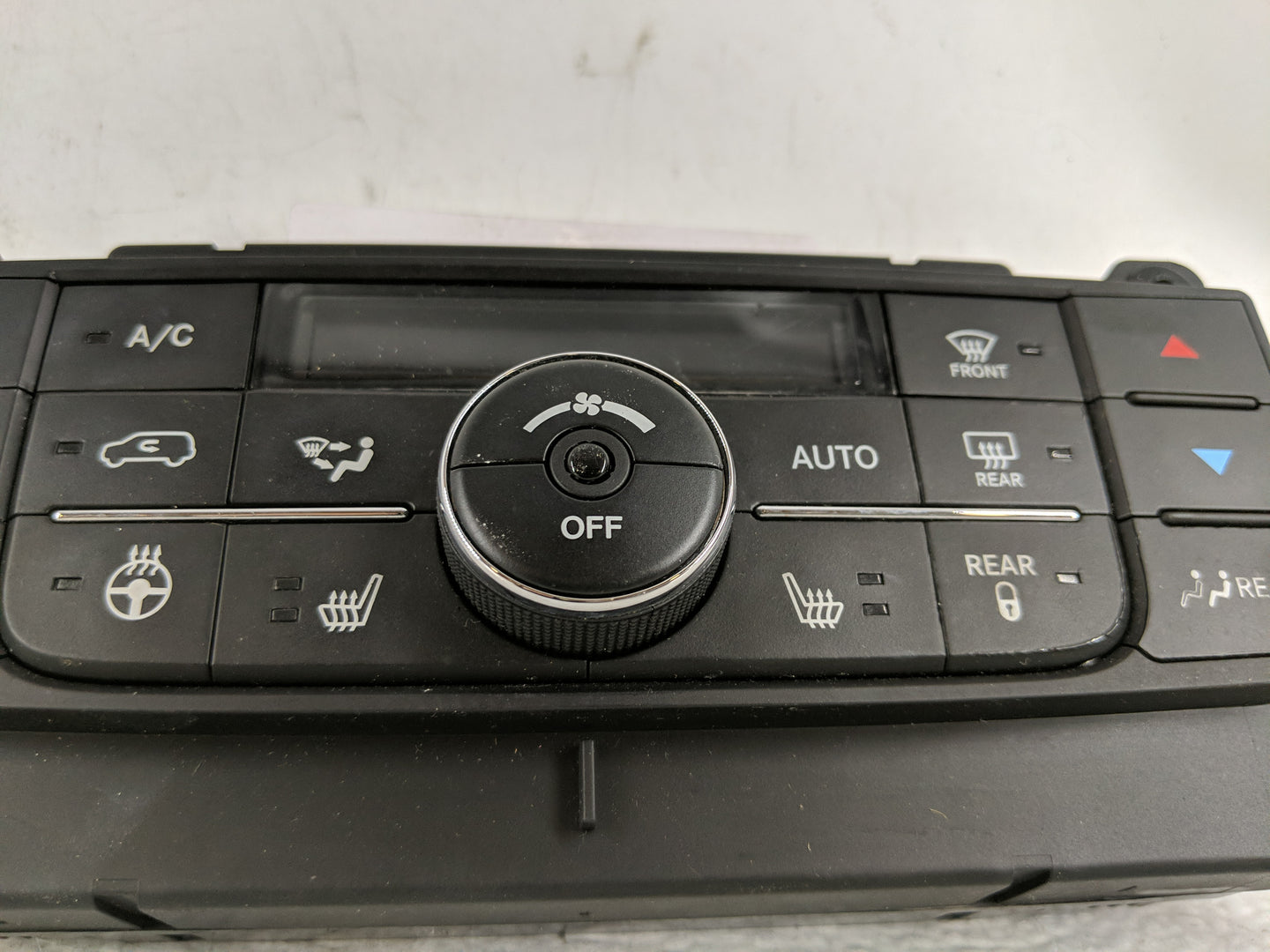 2011-2016 Chrysler Town & Country Climate Control Module Temperature AC/Heater Replacement P/N:P55111367AF Fits OEM Used Aut