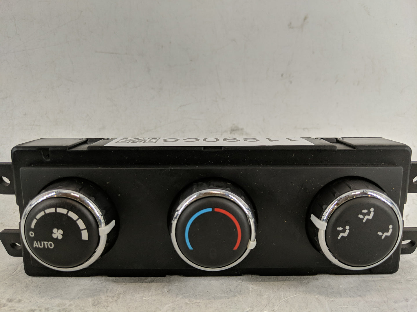 2012-2016 Chrysler Town & Country Climate Control Module Temperature AC/Heater Replacement P/N:55111313AB Fits OEM Used Auto