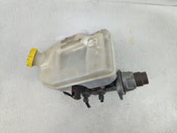 2012-2016 Chrysler Town & Country Brake Master Cylinder 1276587 - Oemusedautoparts1.com