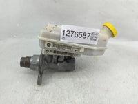 2012-2016 Chrysler Town & Country Brake Master Cylinder 1276587 - Oemusedautoparts1.com