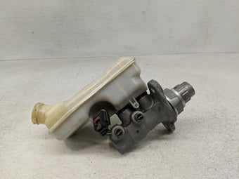 compare product 2012-2016 Chrysler Town & Country Brake Master Cylinder 1302586
