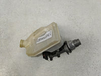 2012-2016 Chrysler Town & Country Brake Master Cylinder 1302586 - Oemusedautoparts1.com