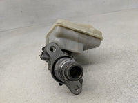 2012-2016 Chrysler Town & Country Brake Master Cylinder 1302586 - Oemusedautoparts1.com