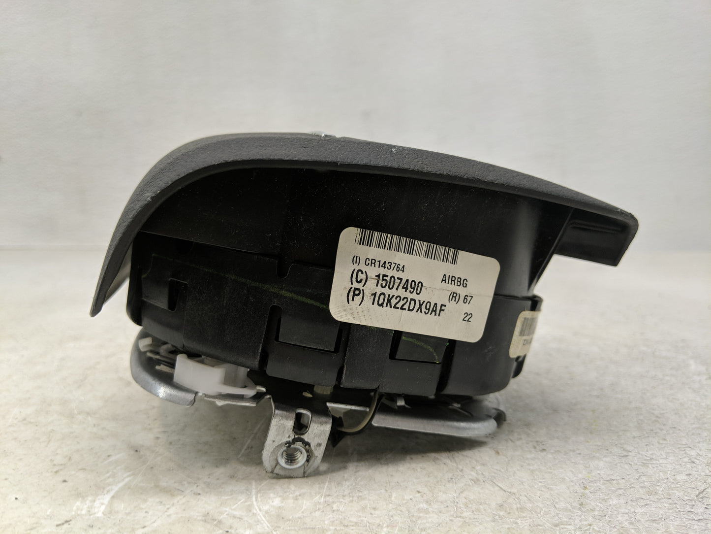 2011-2012 Chrysler Town & Country Air Bag Driver Left Steering Wheel Mounted P/N:1QK22DX9AF Fits Fits 2011 2012 OEM Used Aut
