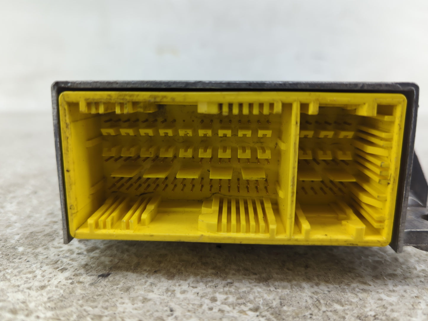 2012 Chrysler Town & Country PCM Engine Control Computer ECU ECM PCU OEM P/N:68062118AG Fits OEM Used Auto Parts - Oemusedau