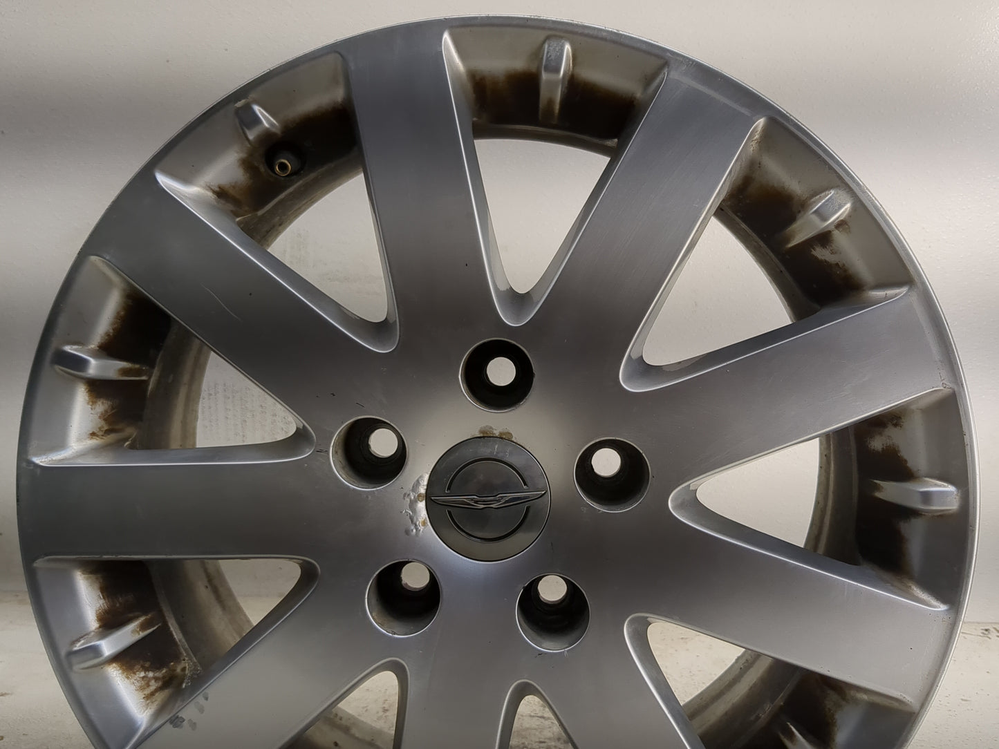2011-2016 Chrysler Town & Country Oem Wheel Rim 1374807 - Oemusedautoparts1.com