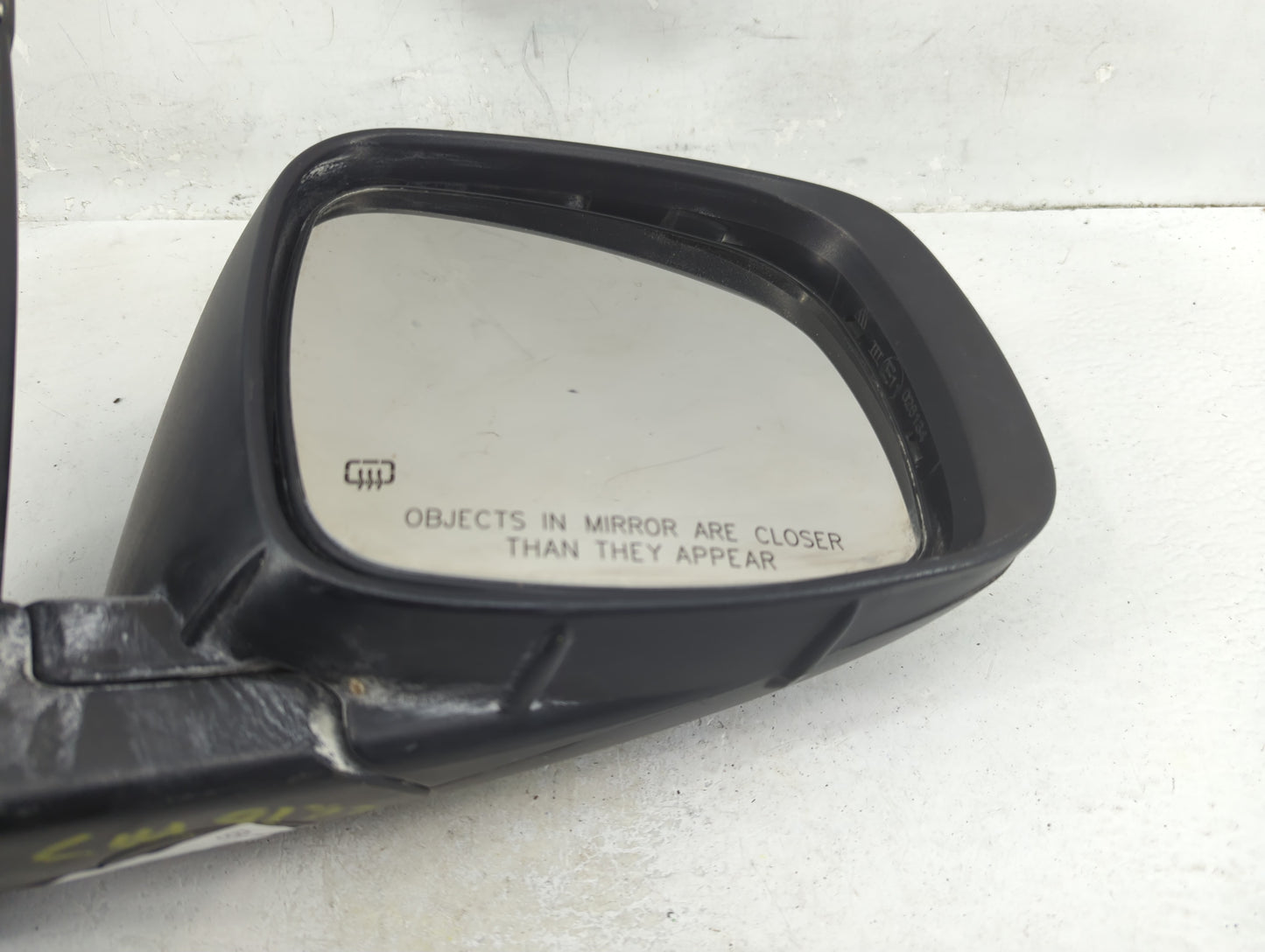 2011-2016 Chrysler Town & Country Passenger Side View Mirror - Right Door Mirror OEM Used - Oemusedautoparts1.com