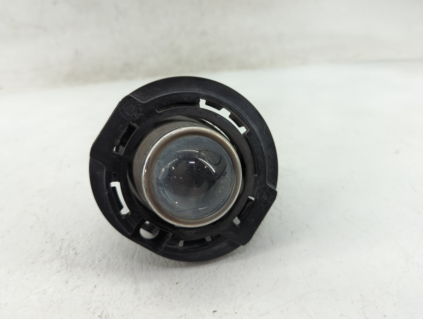2011-2016 Chrysler Town & Country Passenger Right Oem Front Light Lamp - Oemusedautoparts1.com