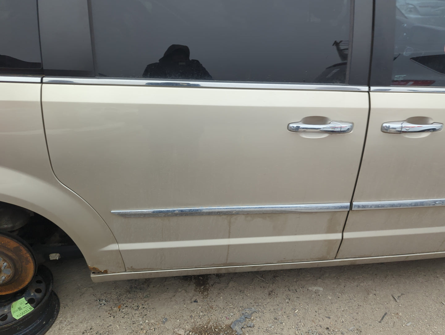 2011-2016 Chrysler Town & Country Passenger Rear Door Oem - Oemusedautoparts1.com