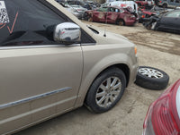 2008-2016 Chrysler Town & Country Passenger Fender 1386041 - Oemusedautoparts1.com
