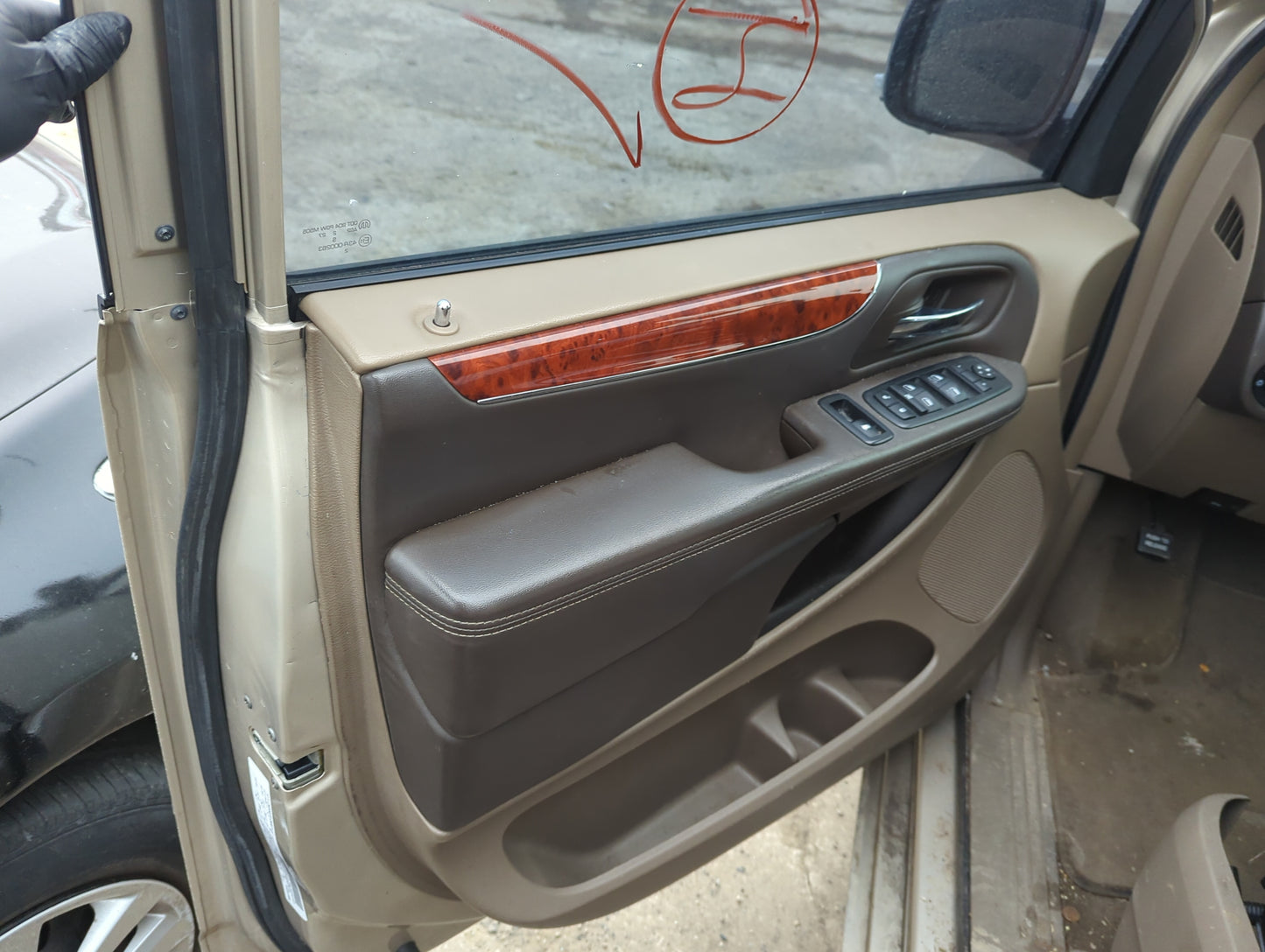 2012 Chrysler Town & Country Front Left Driver Interior Door Panel Trim 1386076 - Oemusedautoparts1.com