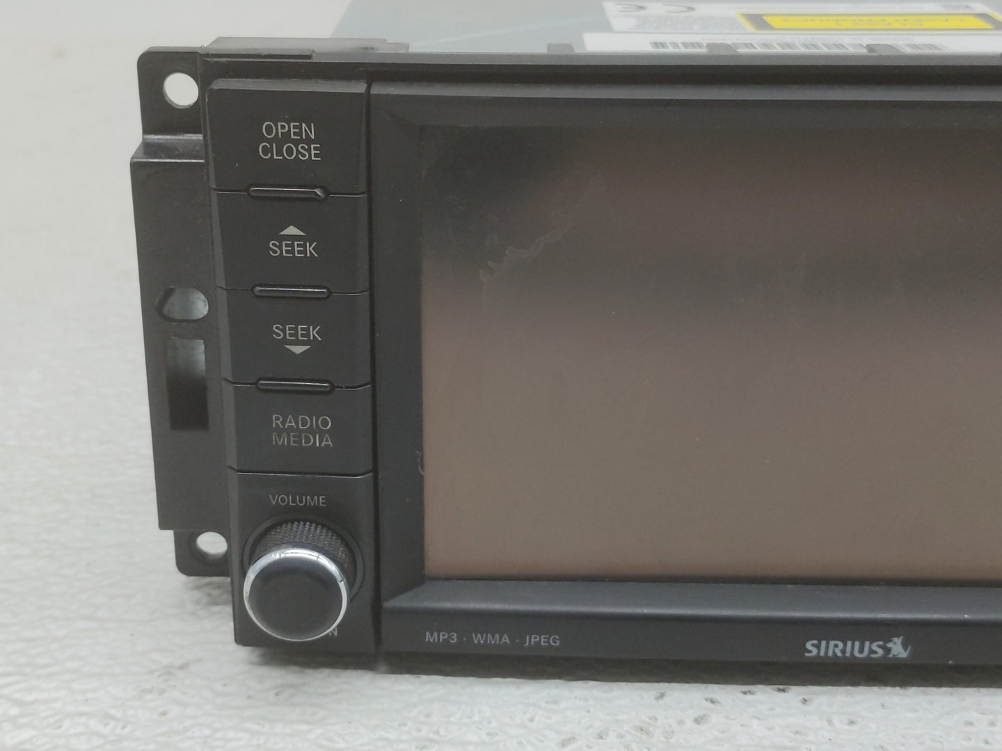 2012 Chrysler Town & Country Radio AM FM Cd Player Receiver Replacement P/N:P05091209AE Fits OEM Used Auto Parts - Oemusedau