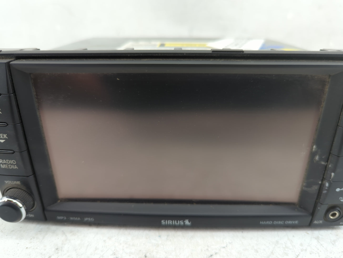 2012 Chrysler Town & Country Radio AM FM Cd Player Receiver Replacement P/N:P05091209AE Fits OEM Used Auto Parts - Oemusedau