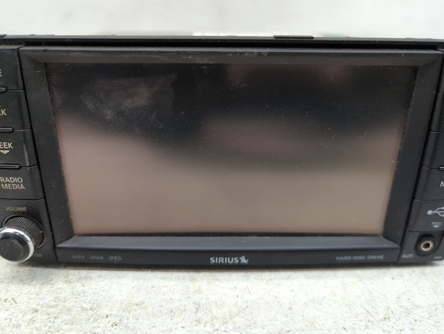 2012 Chrysler Town & Country Radio AM FM Cd Player Receiver Replacement P/N:P05091209AE Fits OEM Used Auto Parts - Oemusedau