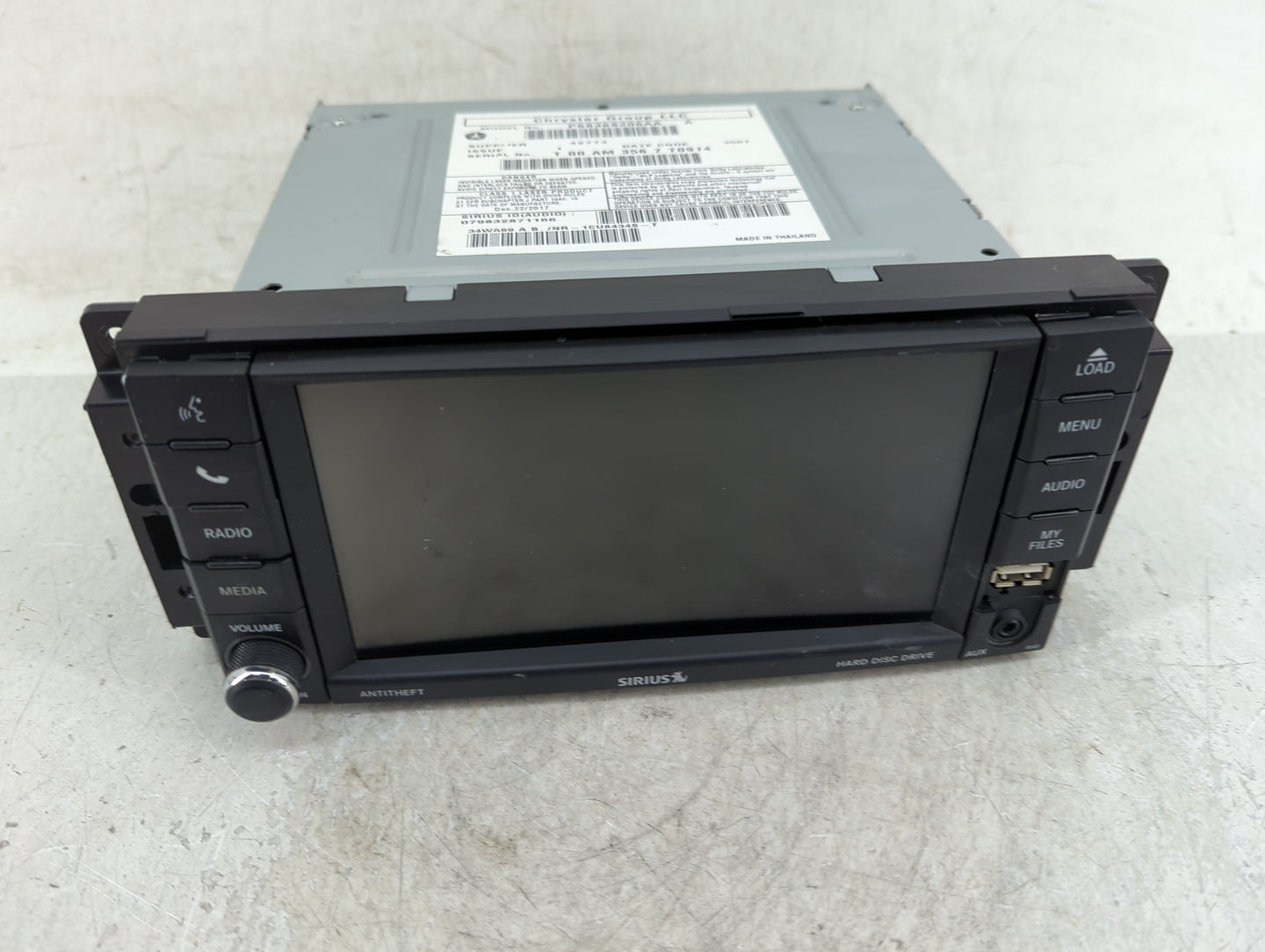 2012-2016 Chrysler Town & Country Radio AM FM Cd Player Receiver Replacement P/N:68368206AA Fits OEM Used Auto Parts - Oemus