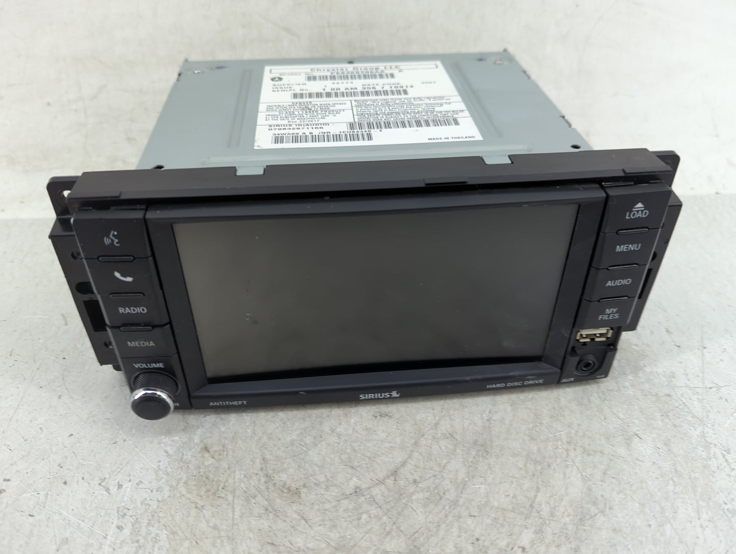 2012-2016 Chrysler Town & Country Radio AM FM Cd Player Receiver Replacement P/N:68368206AA Fits OEM Used Auto Parts - Oemus