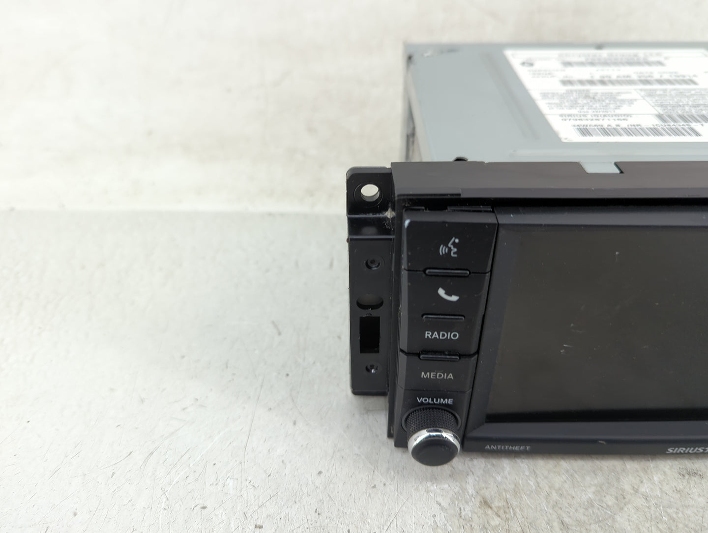 2012-2016 Chrysler Town & Country Radio AM FM Cd Player Receiver Replacement P/N:68368206AA Fits OEM Used Auto Parts - Oemus