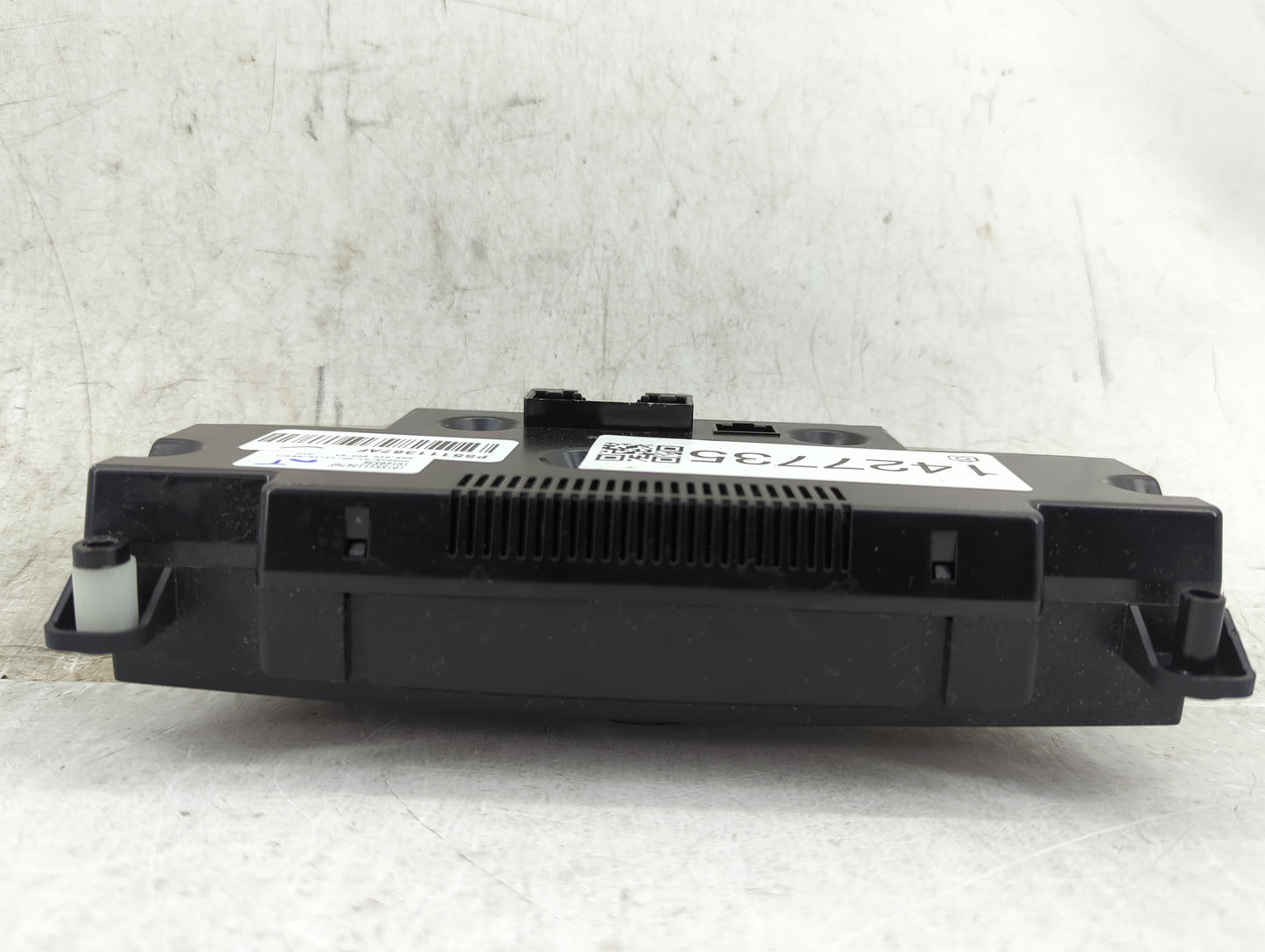 2011-2016 Chrysler Town & Country Climate Control Module Temperature AC/Heater Replacement P/N:55111367AF Fits OEM Used Auto