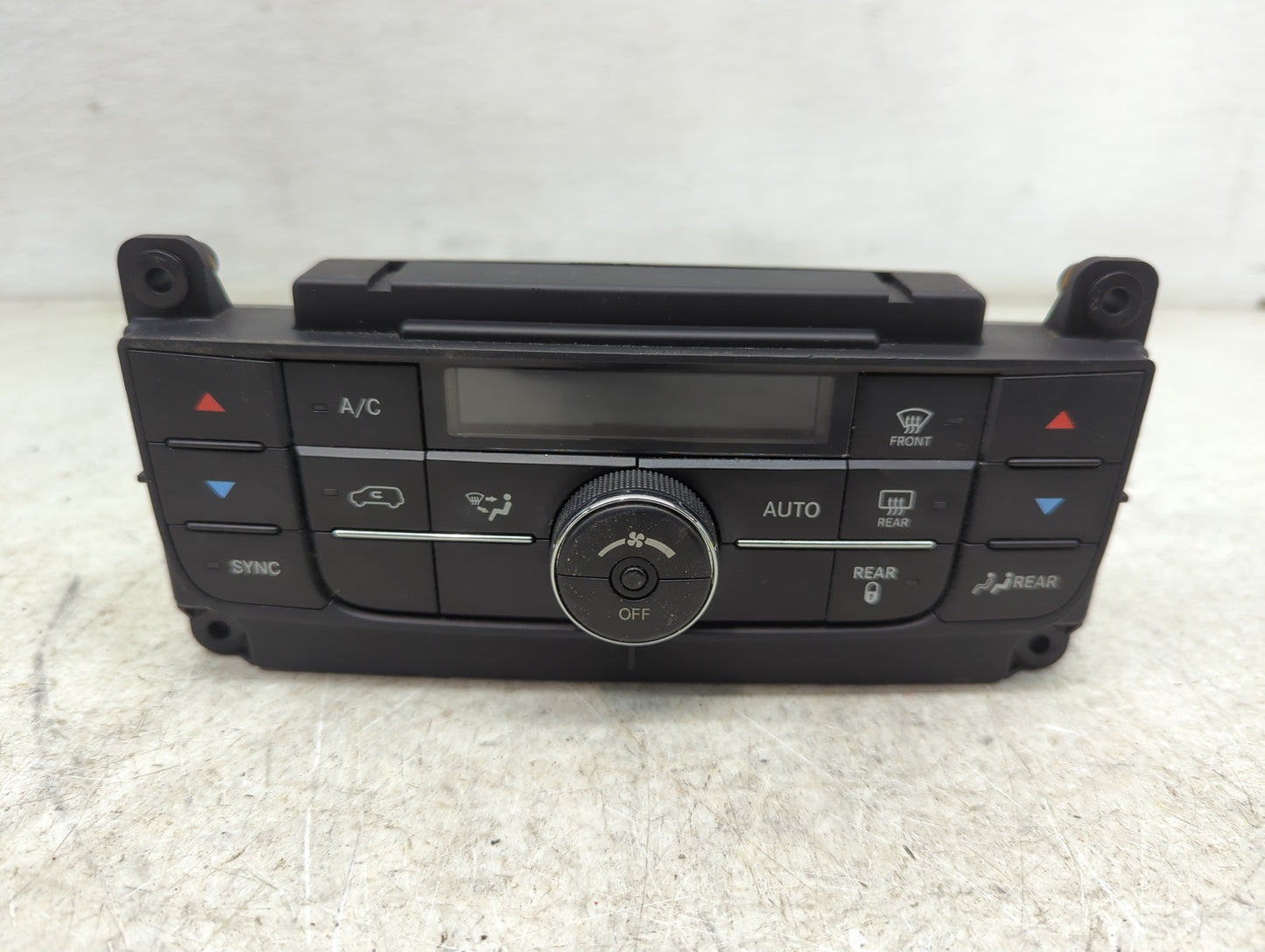 2011-2016 Chrysler Town & Country Climate Control Module Temperature AC/Heater Replacement P/N:P55111236AF Fits OEM Used Aut