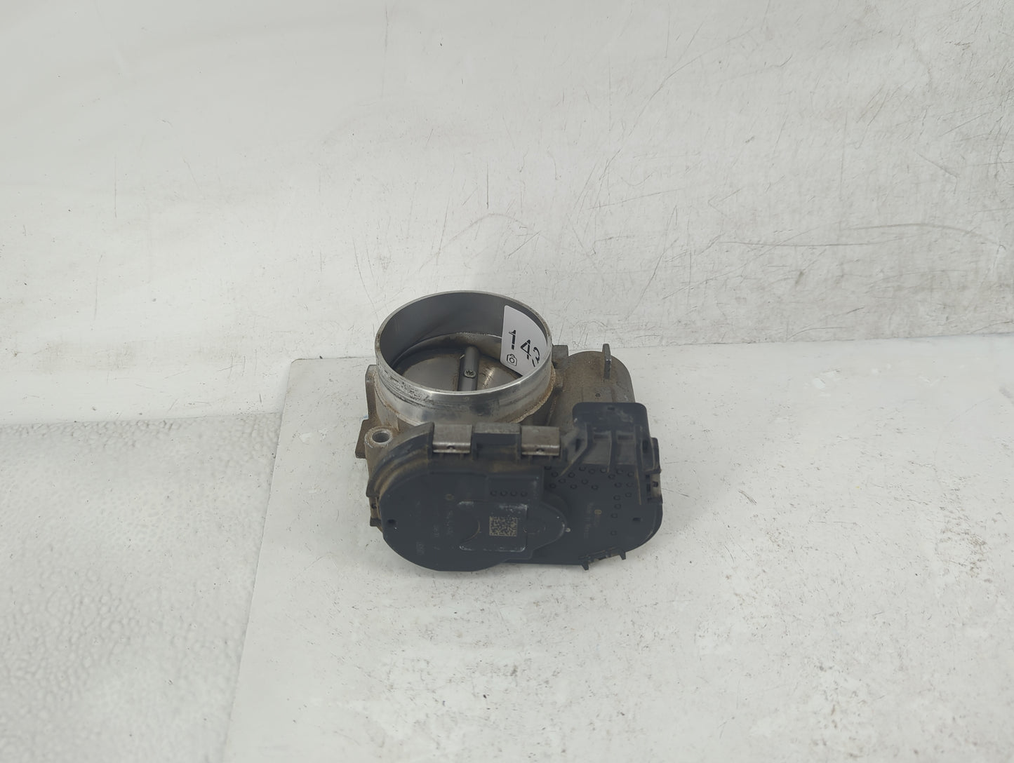 2011-2016 Chrysler Town & Country Throttle Body P/N:05184349AC Fits OEM Used Auto Parts - Oemusedautoparts1.com