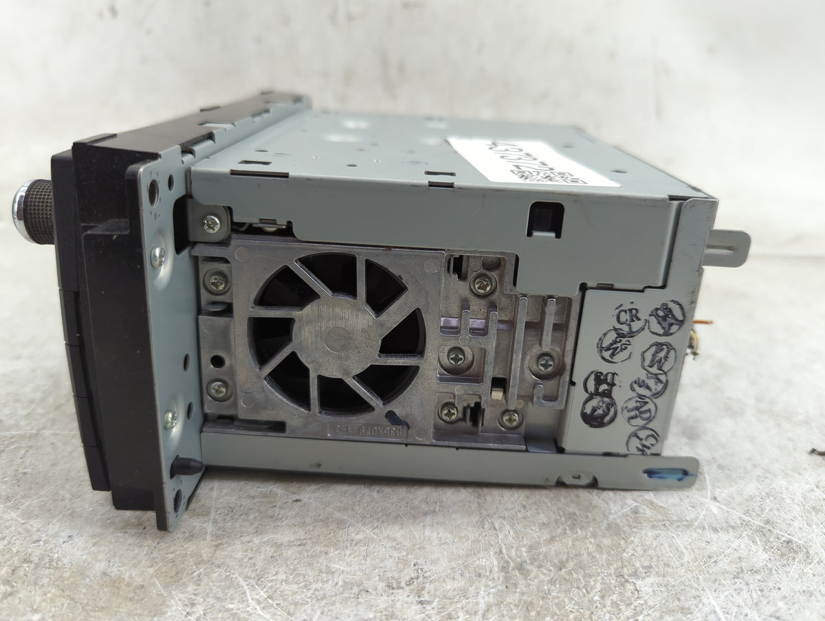 2012-2016 Chrysler Town & Country Radio AM FM Cd Player Receiver Replacement P/N:P05091201AC Fits OEM Used Auto Parts - Oemu