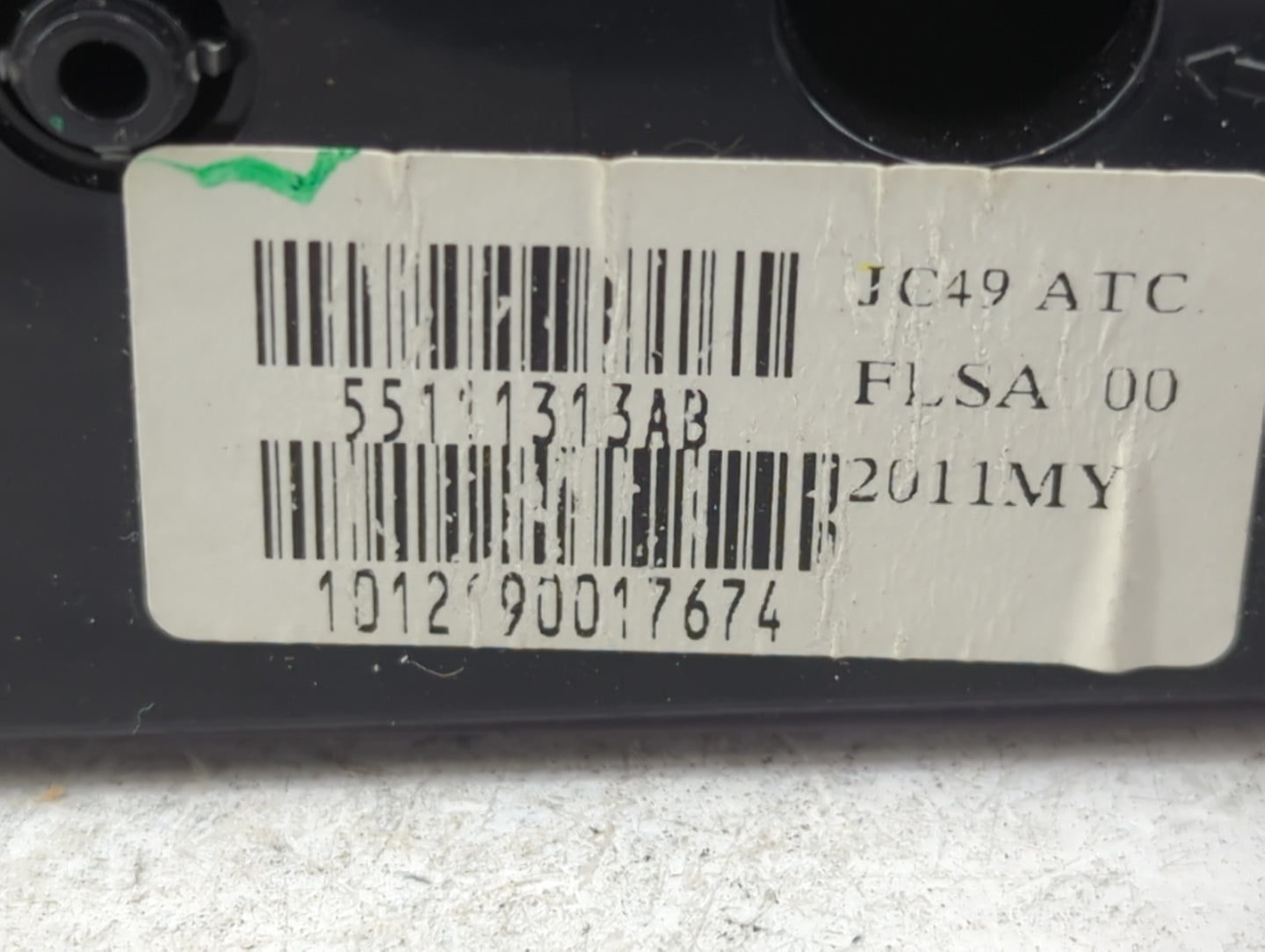 2012-2016 Chrysler Town & Country Climate Control Module Temperature AC/Heater Replacement P/N:55111313AB Fits OEM Used Auto