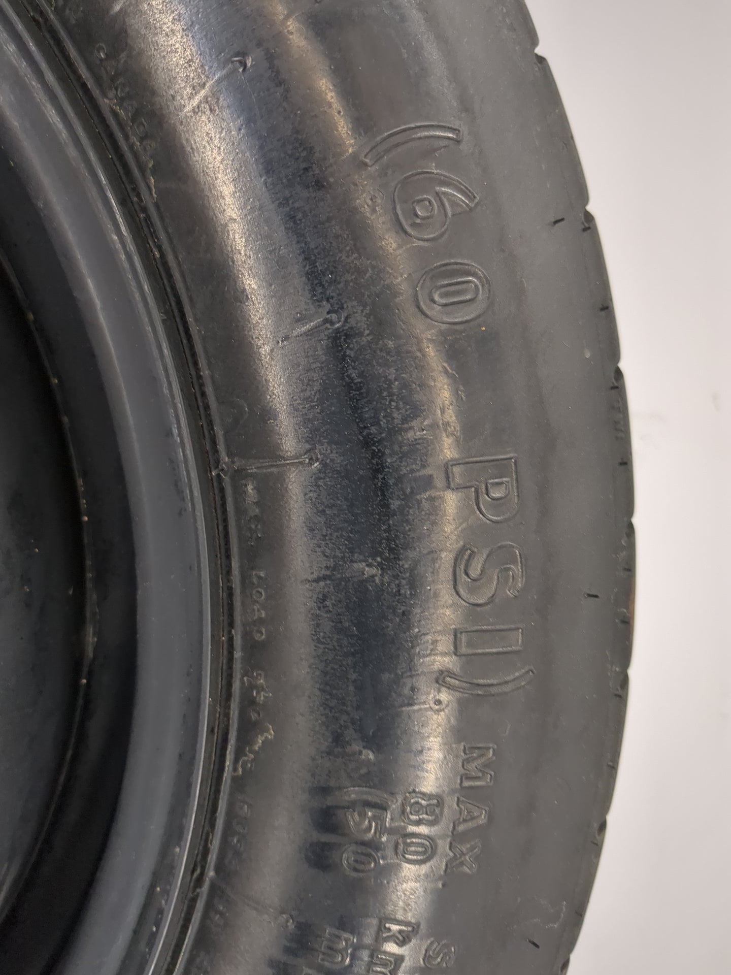 2012 Chrysler Town & Country Spare Donut Tire Wheel Rim Oem - Oemusedautoparts1.com