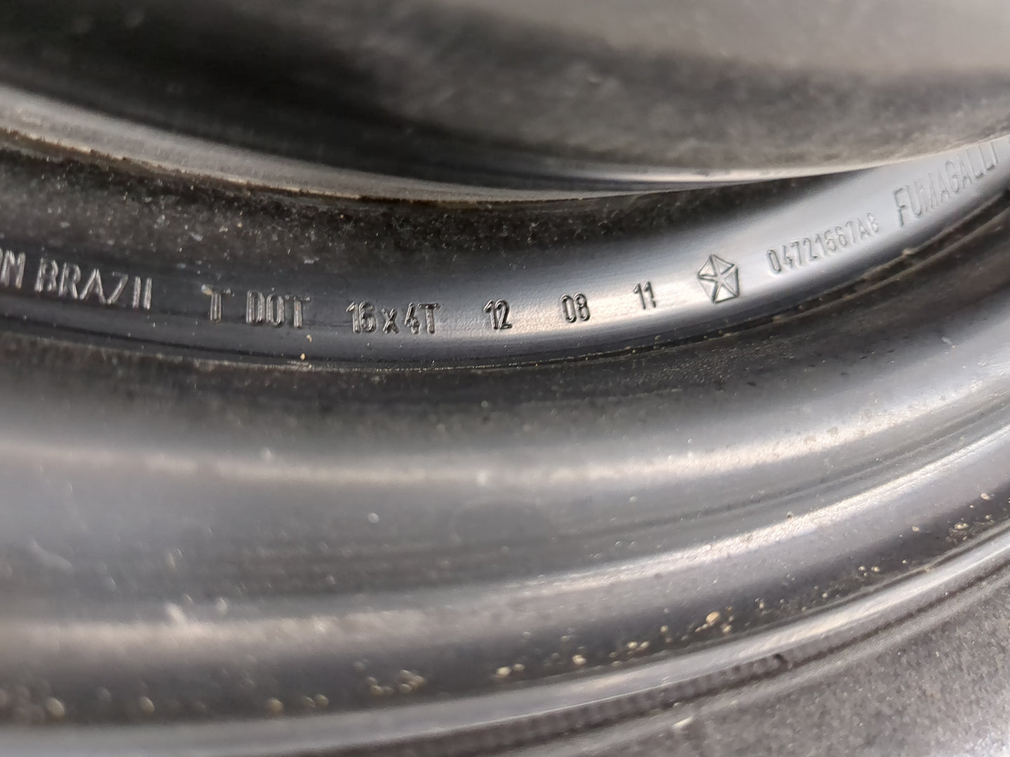 2012 Chrysler Town & Country Spare Donut Tire Wheel Rim Oem - Oemusedautoparts1.com