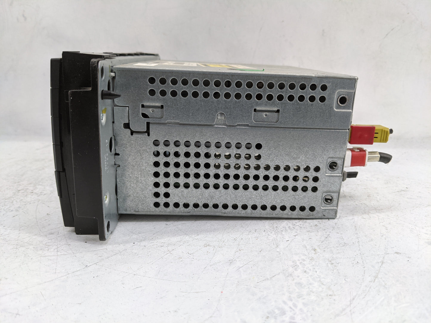 2012 Chrysler Town & Country Radio AM FM Cd Player Receiver Replacement P/N:P05091209AC T00BE241156084 Fits OEM Used Auto Pa