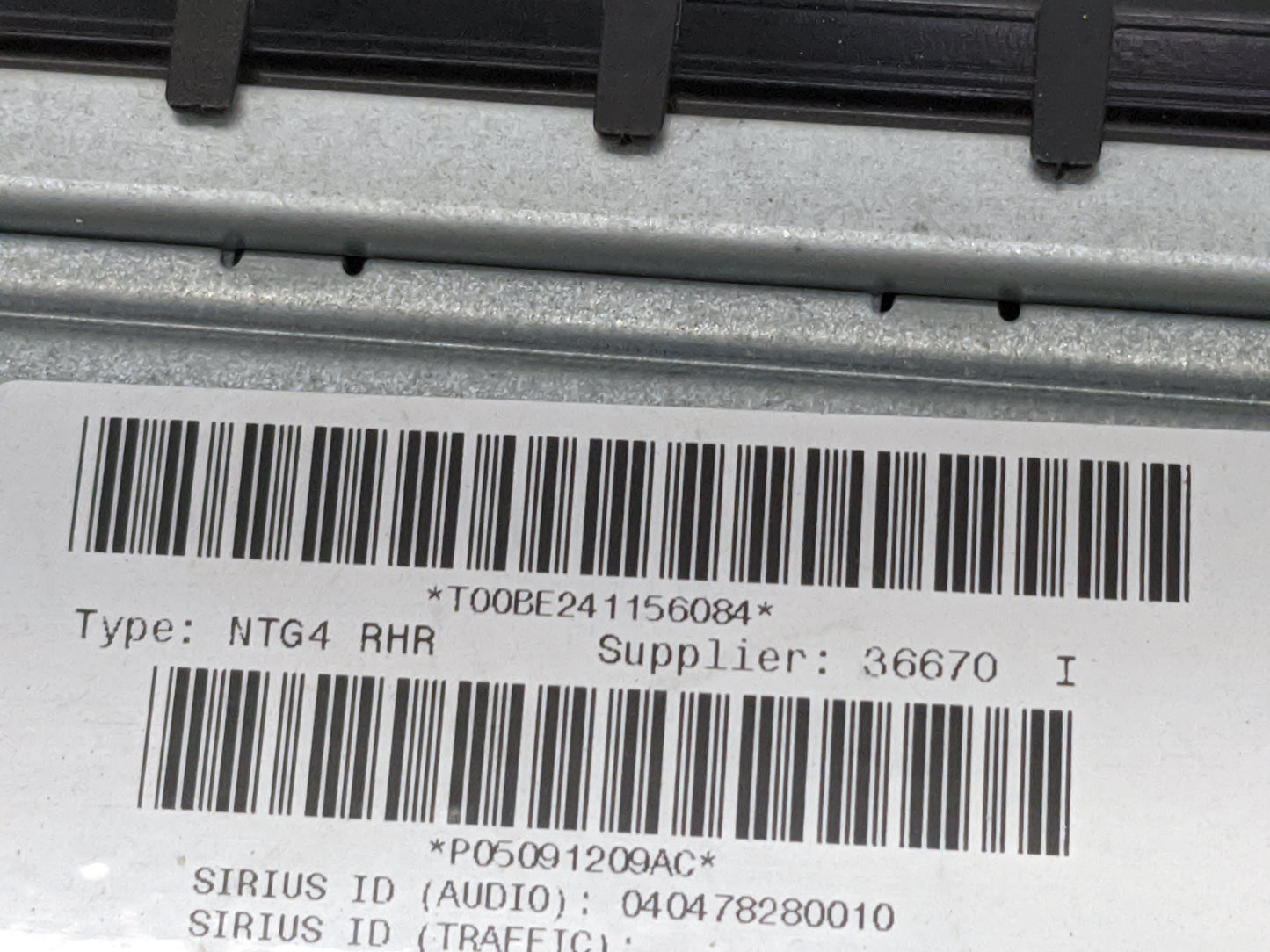 2012 Chrysler Town & Country Radio AM FM Cd Player Receiver Replacement P/N:P05091209AC T00BE241156084 Fits OEM Used Auto Pa