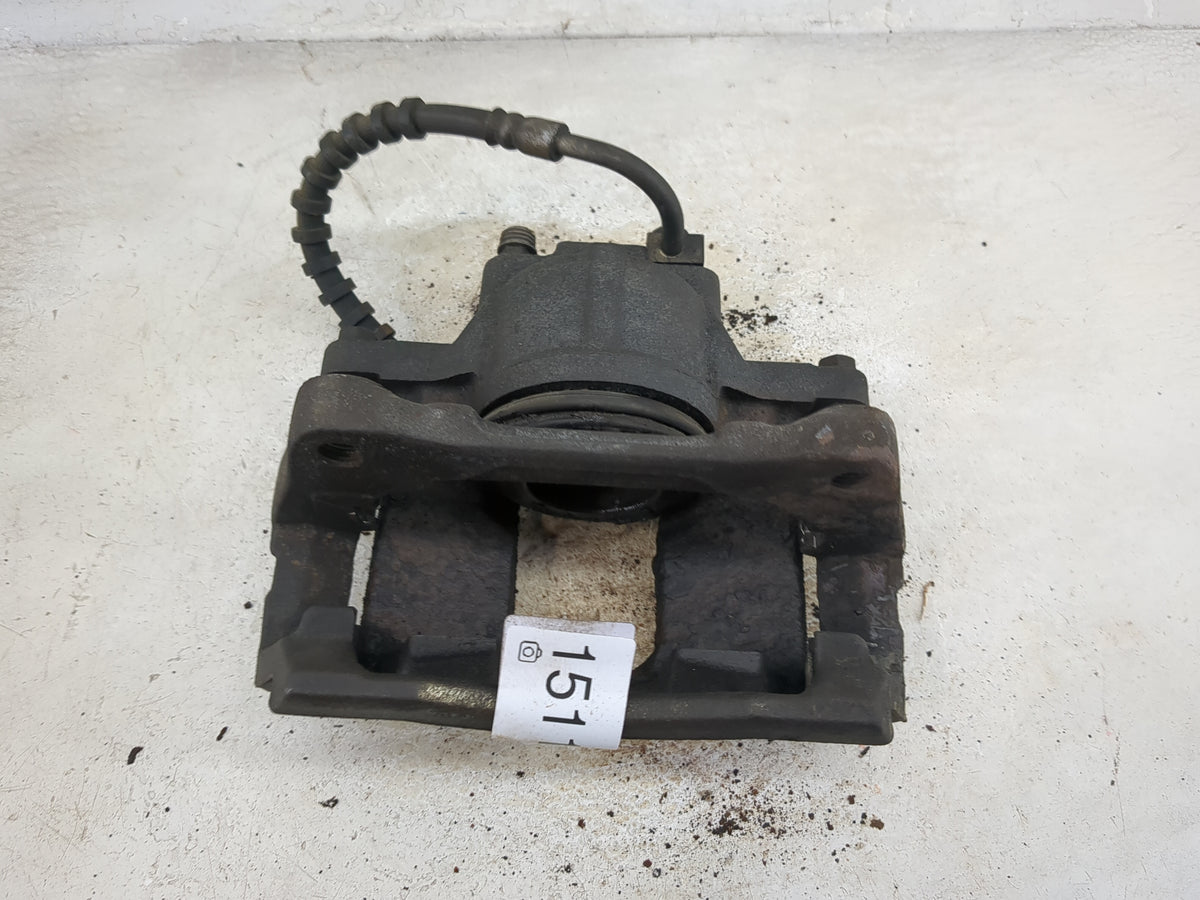 2012-2016 Chrysler Town & Country Front Driver Left Brake Caliper 1511046 - Oemusedautoparts1.com