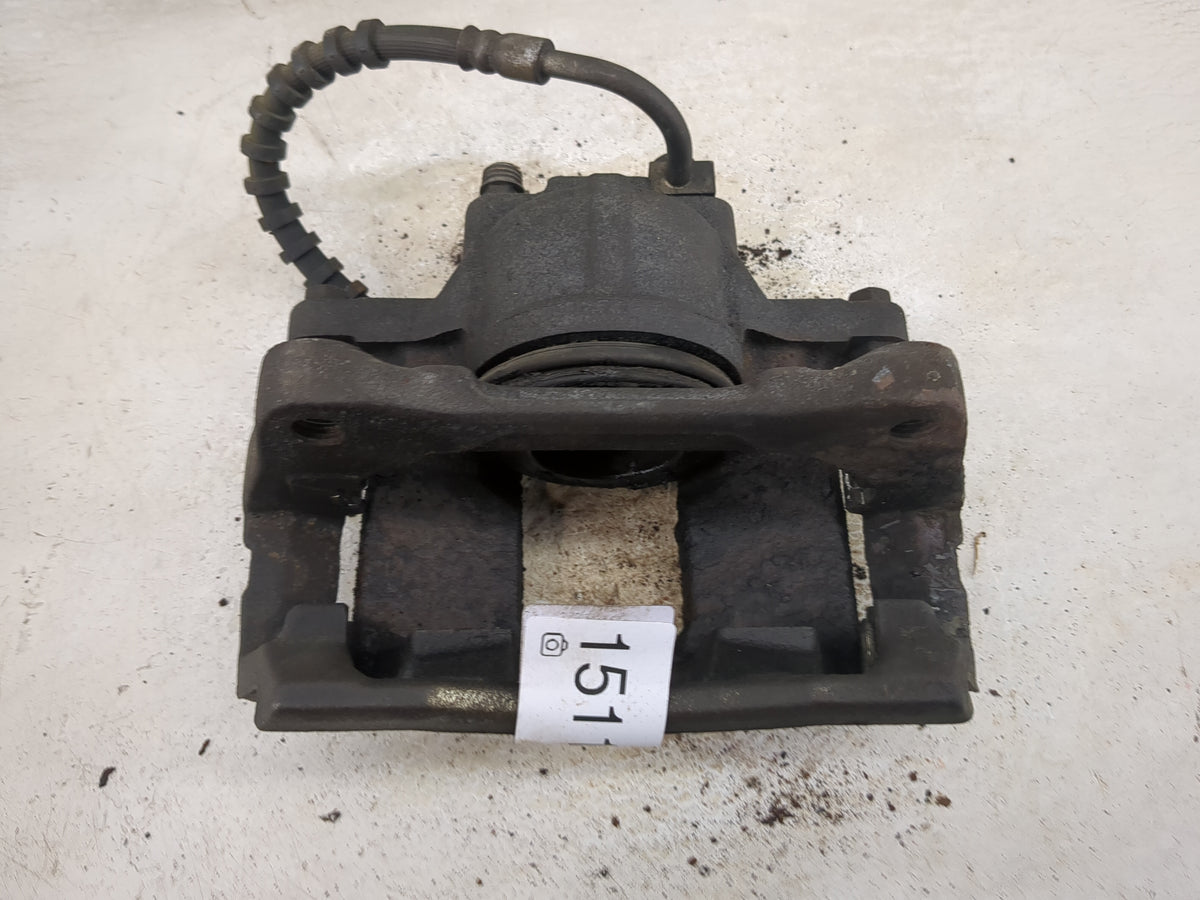 2012-2016 Chrysler Town & Country Front Driver Left Brake Caliper 1511046 - Oemusedautoparts1.com