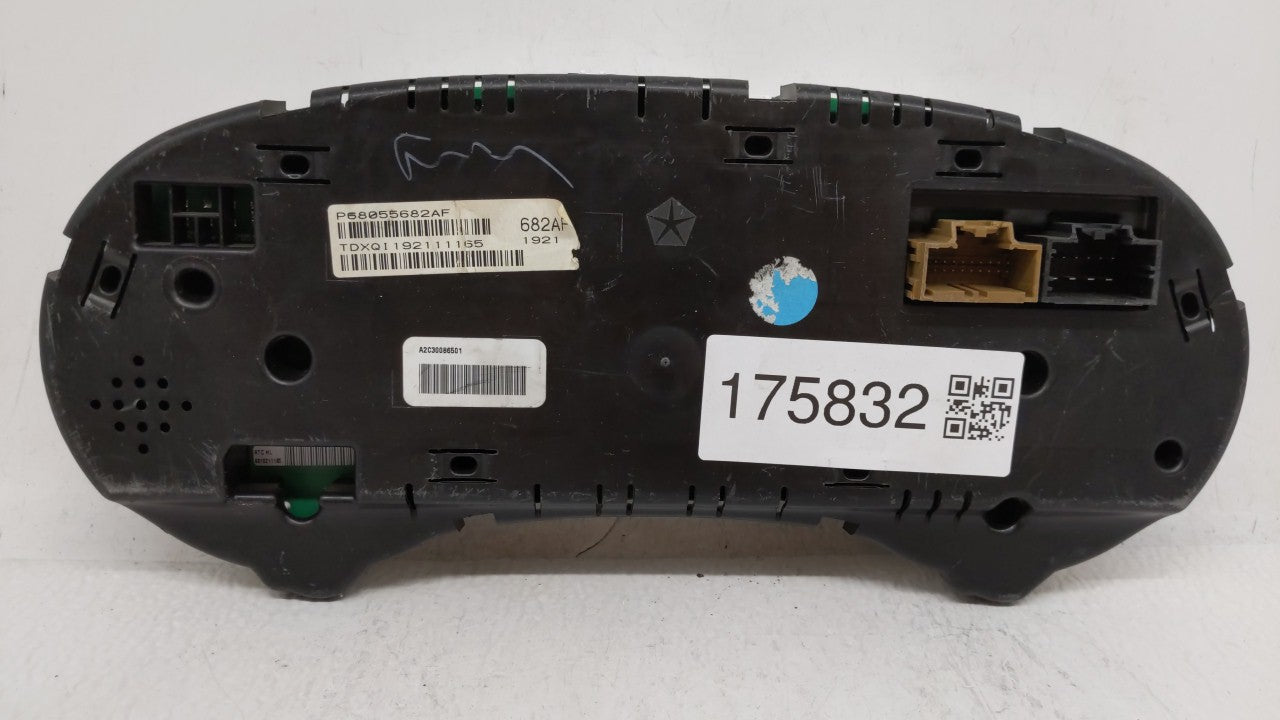 2012 Chrysler Town & Country Instrument Cluster Speedometer Gauges P/N:P68055682AG P68055682AF Fits OEM Used Auto Parts - Oe