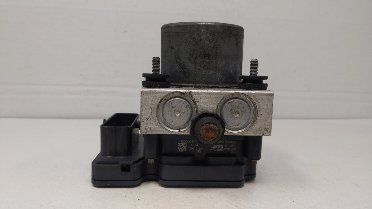 2012 Chrysler Town & Country ABS Pump Control Module Replacement P/N:P05154911AE P05154911AG Fits OEM Used Auto Parts - Oemu