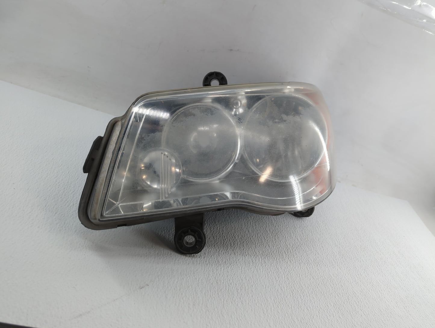 2012 Chrysler Town & Country Driver Left Oem Head Light Headlight Lamp - Oemusedautoparts1.com