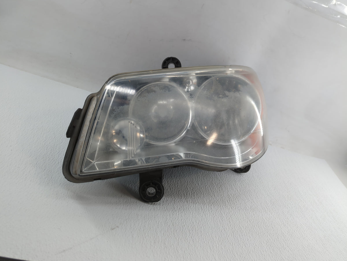 2008 Chrysler Town & Country Driver Left Oem Head Light Headlight Lamp 319682 - Oemusedautoparts1.com