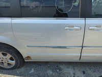 2011-2016 Chrysler Town & Country Passenger Rear Door Oem 5011038 - Oemusedautoparts1.com