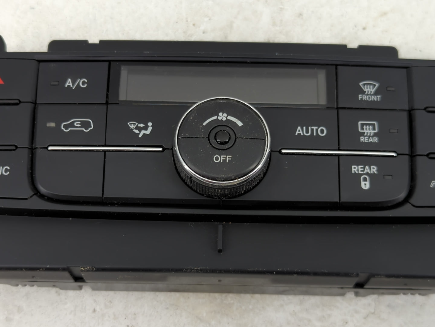 2011-2016 Chrysler Town & Country Climate Control Module Temperature AC/Heater Replacement P/N:55111236AF 5HB010802-34 Fits 