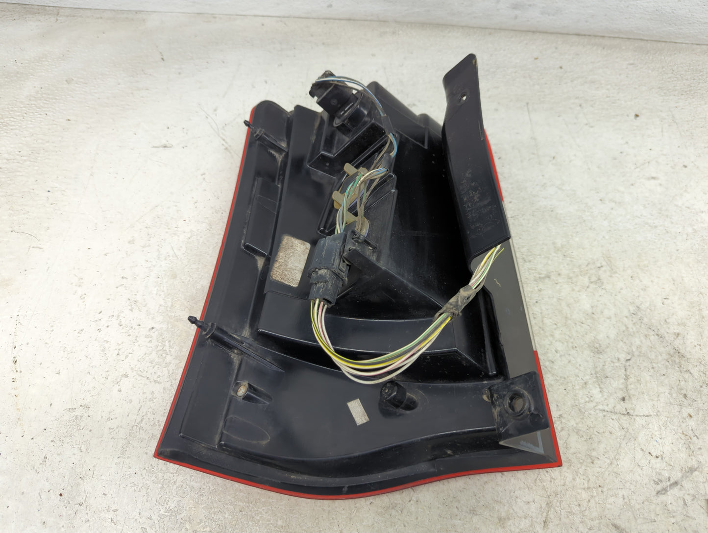 2011-2016 Chrysler Town & Country Tail Light Assembly Passenger Right OEM P/N:05182530AE 05182532AE Fits OEM Used Auto Parts