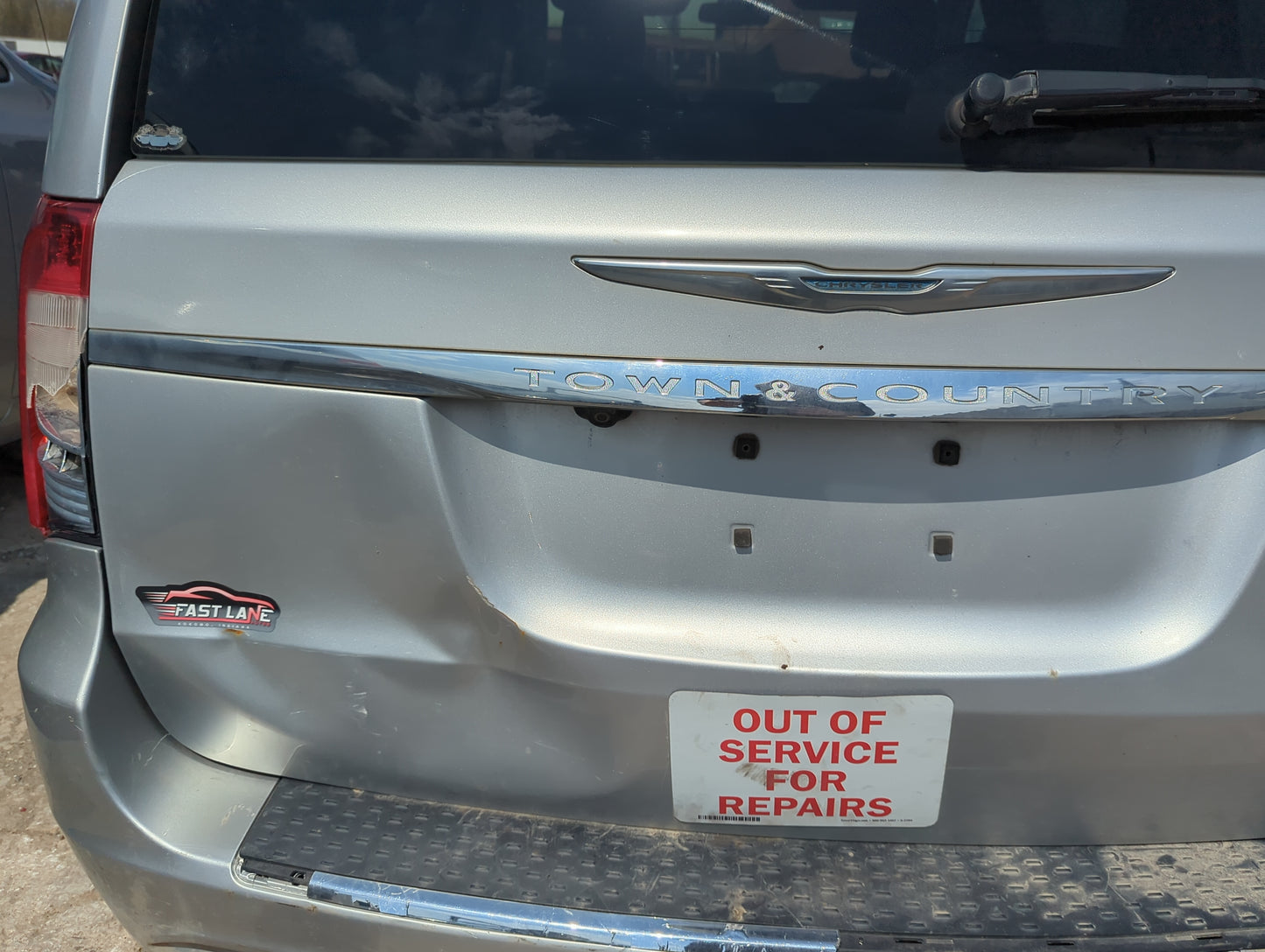 2011-2016 Chrysler Town & Country Back Up Sensor Backup Camera 5011101 - Oemusedautoparts1.com