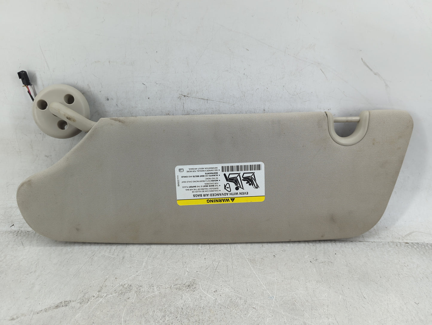 2011-2016 Chrysler Town & Country Sun Visor Shade Replacement Passenger Right Mirror Fits OEM Used Auto Parts - Oemusedautop