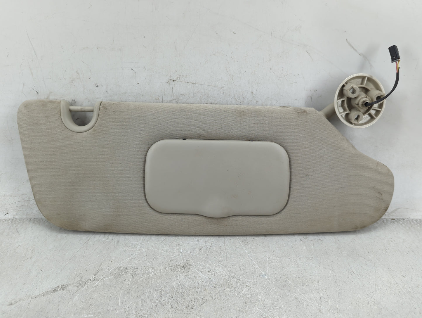 2011-2016 Chrysler Town & Country Sun Visor Shade Replacement Passenger Right Mirror Fits OEM Used Auto Parts - Oemusedautop