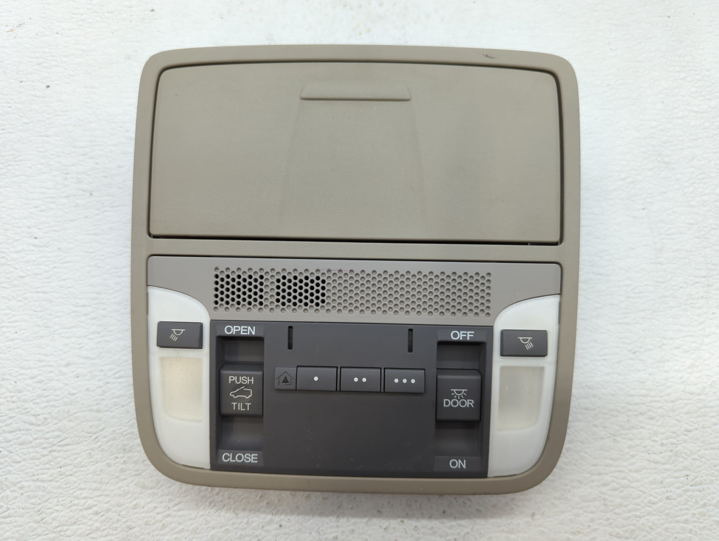 2012 Chrysler Town & Country Overhead Roof Console - Oemusedautoparts1.com