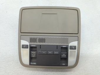 compare product 2012 Chrysler Town & Country Overhead Roof Console